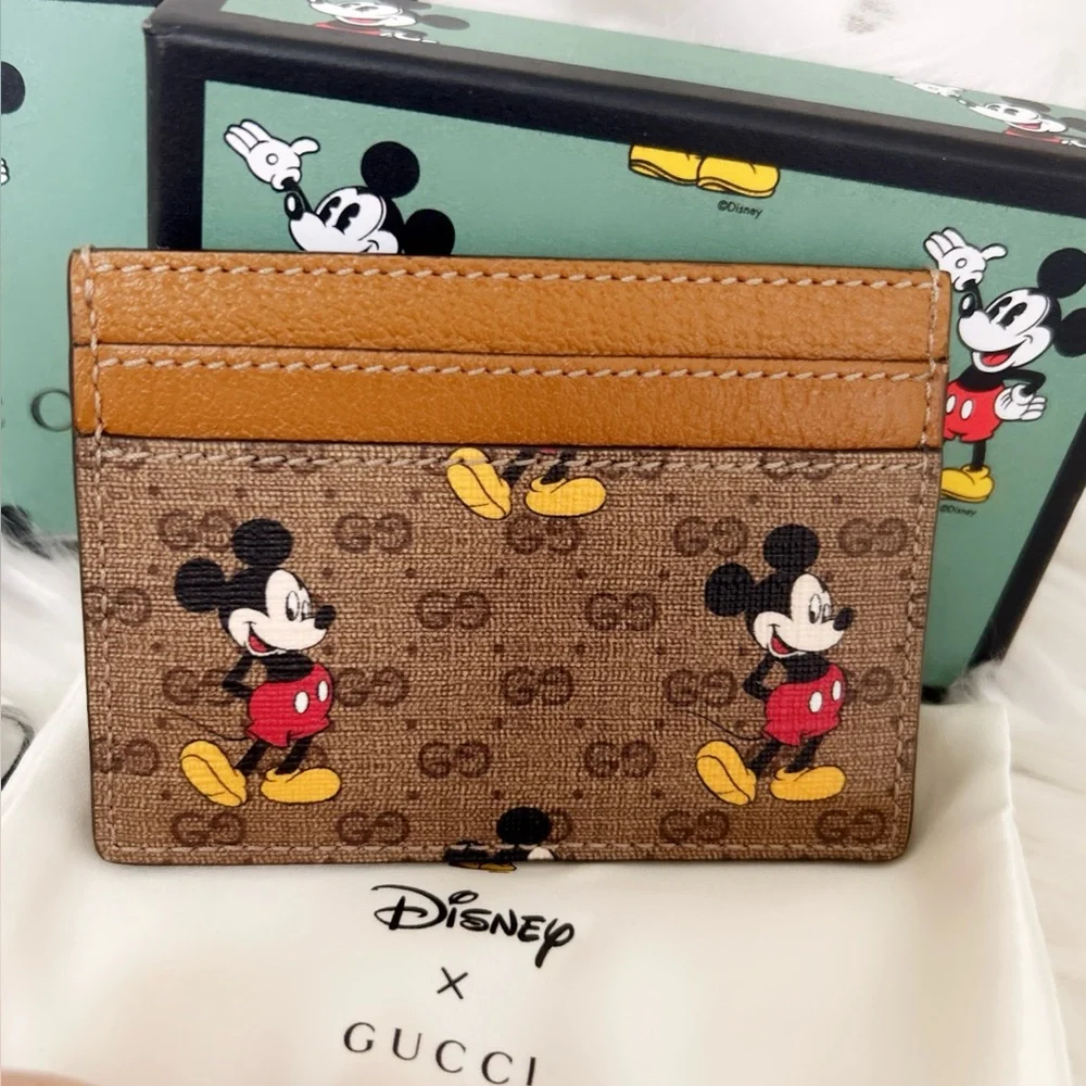 Special Edition Gucci Disney Collaboration! GUCCI Micro GG Card Case SOLD - Picture 6 of 7